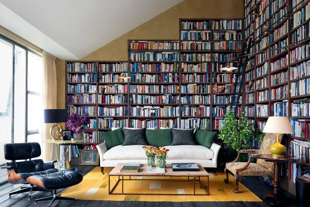 How a Well-Planned Bookshelf Can Elevate Any Room